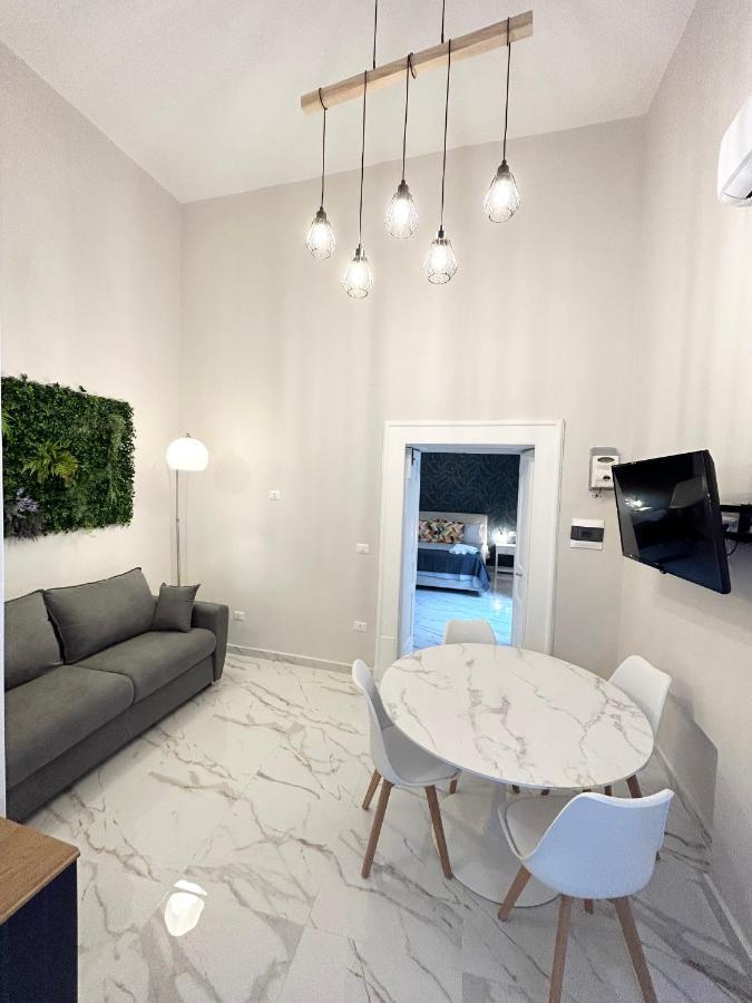 Naples Apartment Plebiscito Exteriör bild