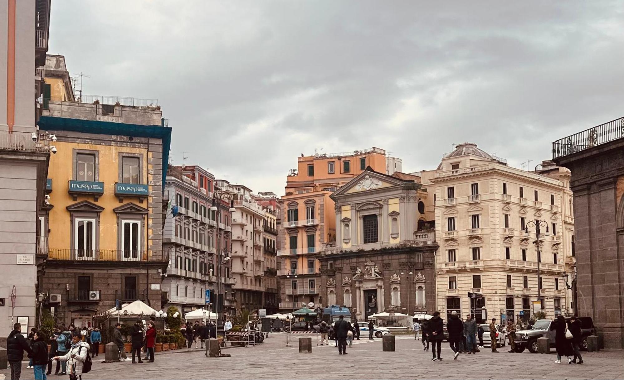 Naples Apartment Plebiscito Exteriör bild